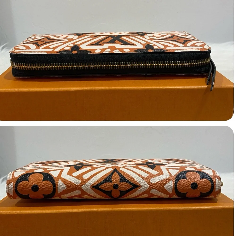 SOLD‼️Louis Vuitton Giant Monogram Crafty Zippy Wallet - Picture 16 of 17